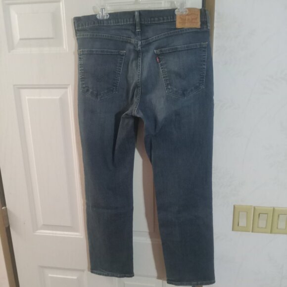 Levi's Men's 541 Straight Leg Denim Jeans - Picture 5 of 7